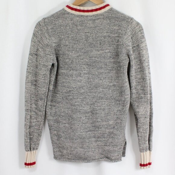 University of Guelph Grey Women's Small Knit Cabin Themed Varsity Sweater - Picture 4 of 4